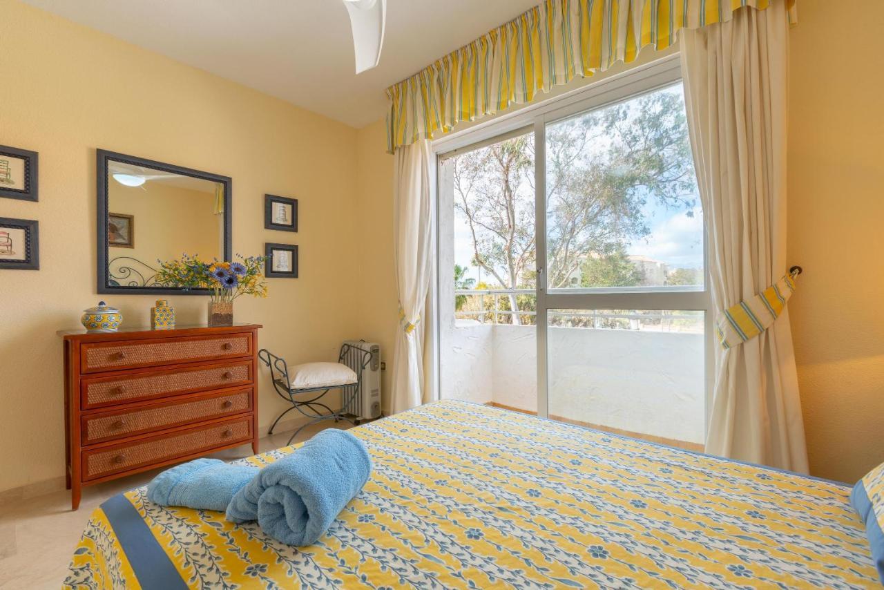 Ferienwohnung Las Chapas Marbella Exterior foto